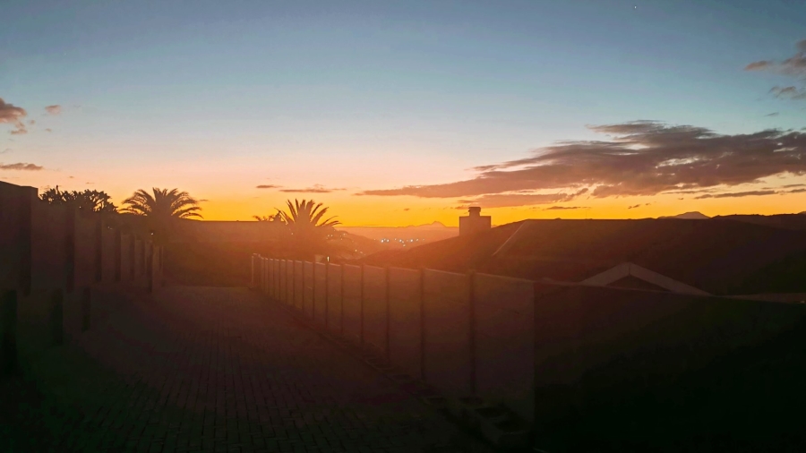 3 Bedroom Property for Sale in Hartenbos Heuwels Western Cape